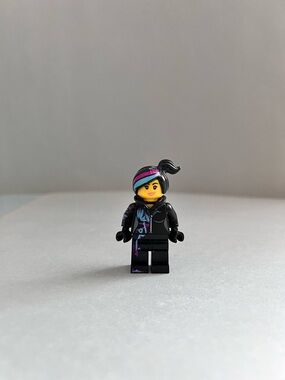 LEGO Lucy Wyldstyle Minifigure